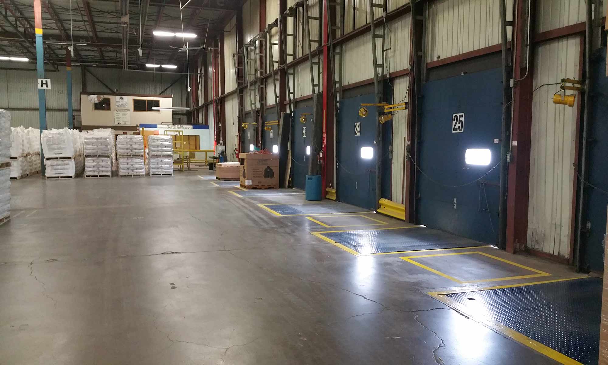 Global Point Logistics Loading Dock